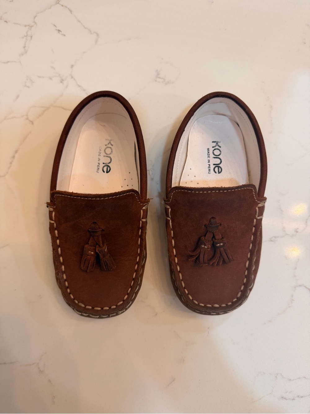 Kids Tassel Loafers in Brown Leather —